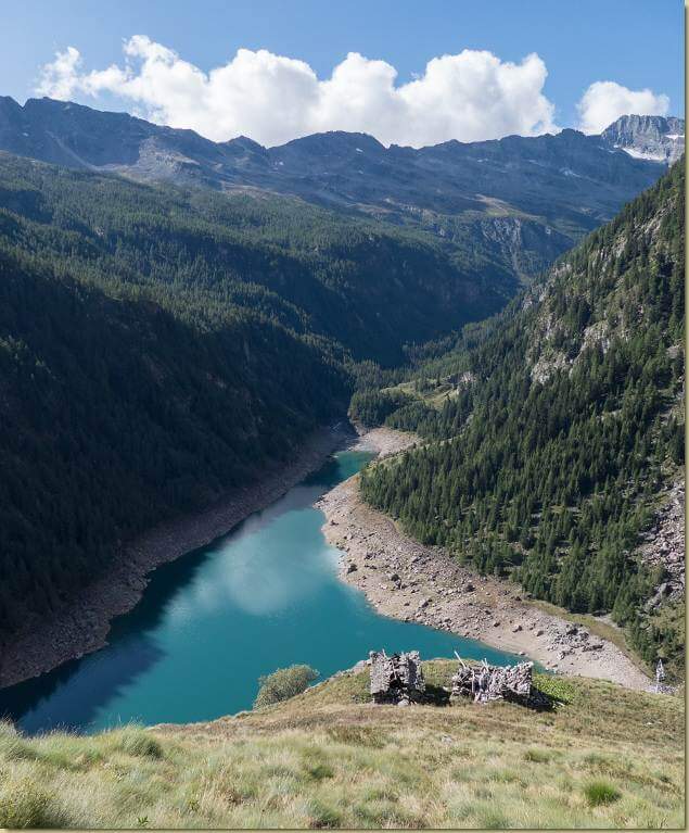 vista dall'Alpe Loro su Campliccioli...